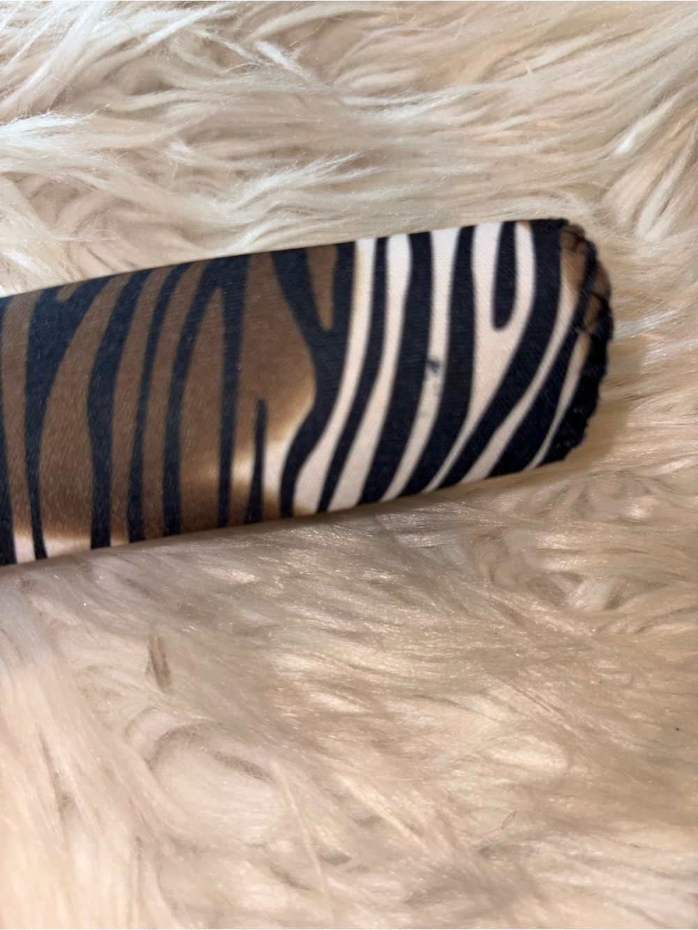 Vogue Brown Rectangular Eyeglasses with Zebra Soft Case New without tags - Picture 7 of 8